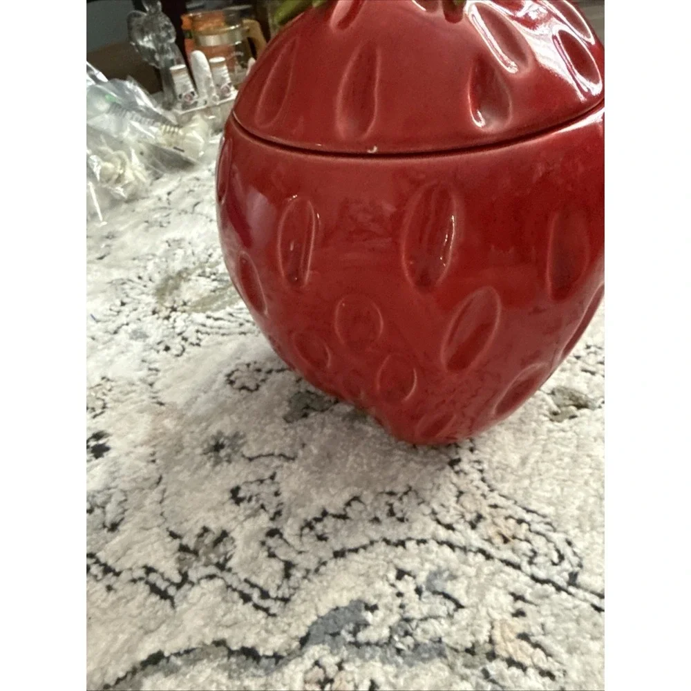 Vintage Ceramic Red Strawberry Cookie Jar Gorgeous 10